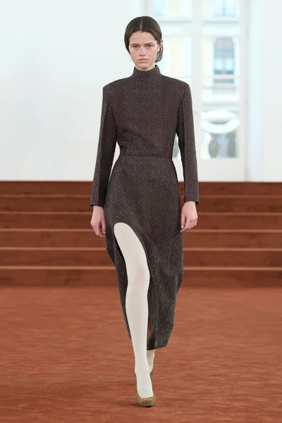 Look 44